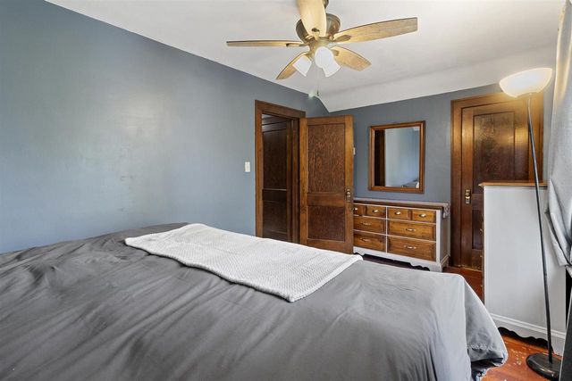1311 MANILA STREET, Manitowoc, WI 54220
