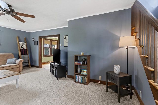 1311 MANILA STREET, Manitowoc, WI 54220