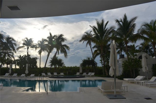6365 Collins Avenue 1211, Miami Beach, FL 33141