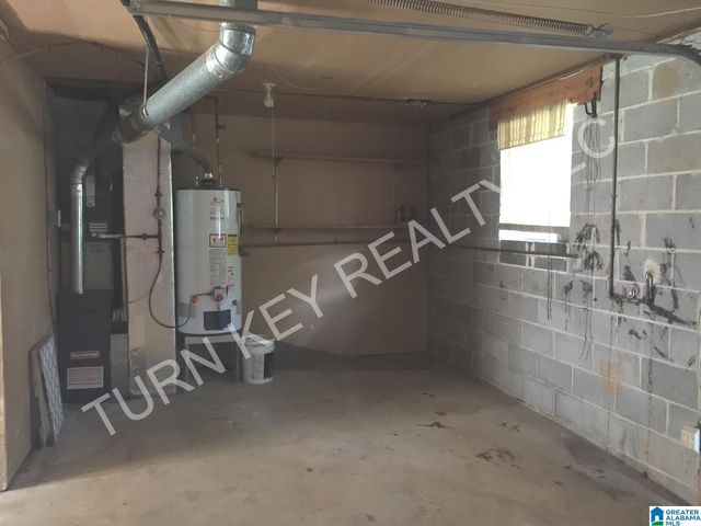 2548 JANICE CIRCLE, Birmingham, AL 35235