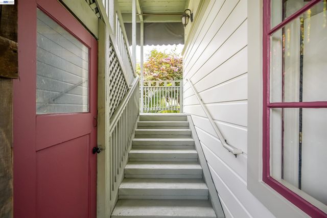 742 B St, Hayward, CA 94541