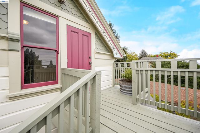 742 B St, Hayward, CA 94541