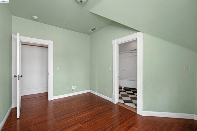 742 B St, Hayward, CA 94541