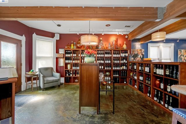 742 B St, Hayward, CA 94541