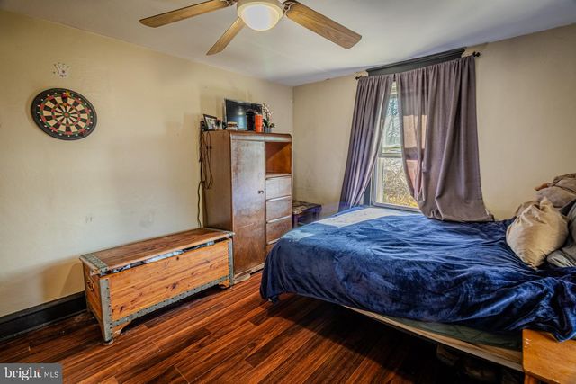 152 S CENTER ST, Frackville, PA 17931