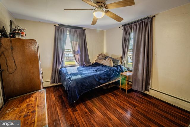 152 S CENTER ST, Frackville, PA 17931