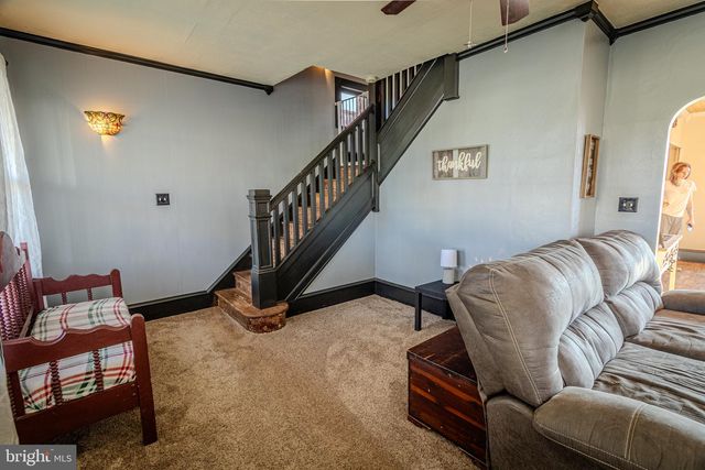 152 S CENTER ST, Frackville, PA 17931