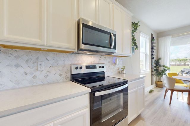 6624 NW Cloverdale Avenue, Port St. Lucie, Port St Lucie, FL 34987