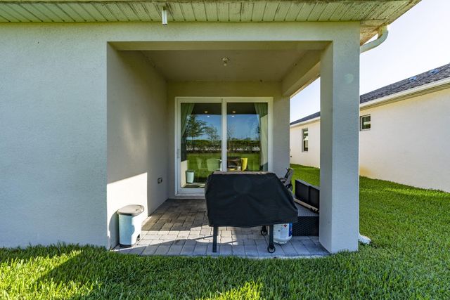 6624 NW Cloverdale Avenue, Port St. Lucie, Port St Lucie, FL 34987