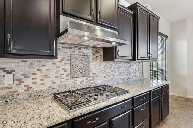 8449 E LOCKWOOD Street, Mesa, AZ 85207