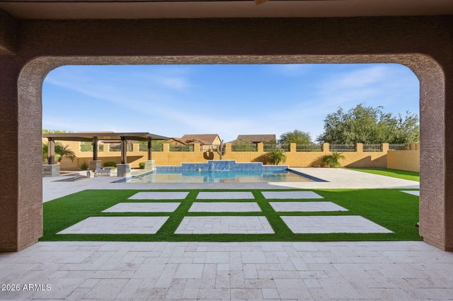 8449 E LOCKWOOD Street, Mesa, AZ 85207