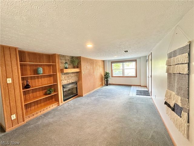 351 Perry Road, Tallmadge, OH 44278