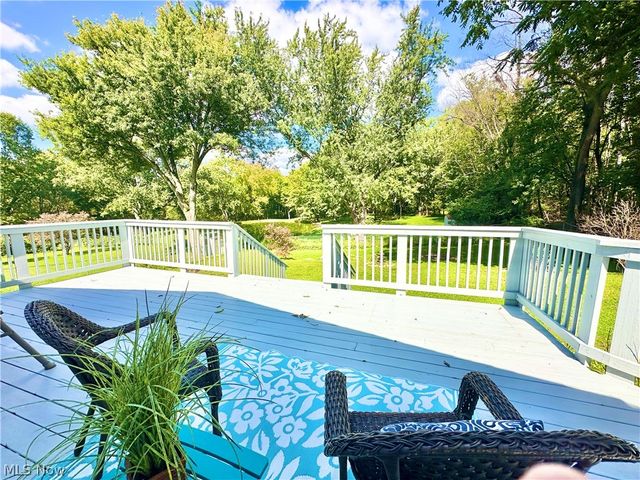 351 Perry Road, Tallmadge, OH 44278
