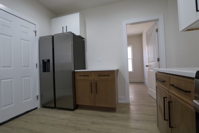 8014 S Yates Boulevard, Chicago, IL 60617