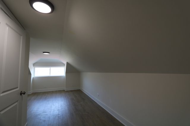 8014 S Yates Boulevard, Chicago, IL 60617