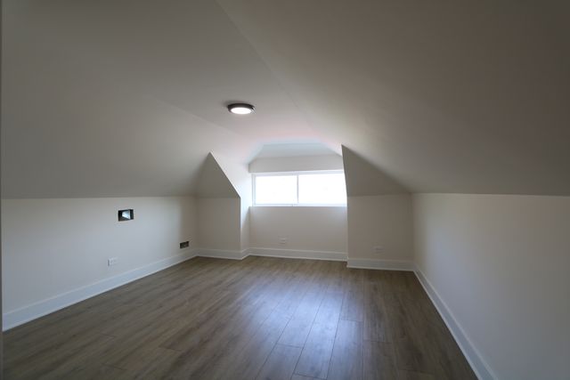 8014 S Yates Boulevard, Chicago, IL 60617