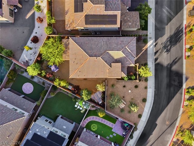 12 Cresta Villa Court, Henderson, NV 89011