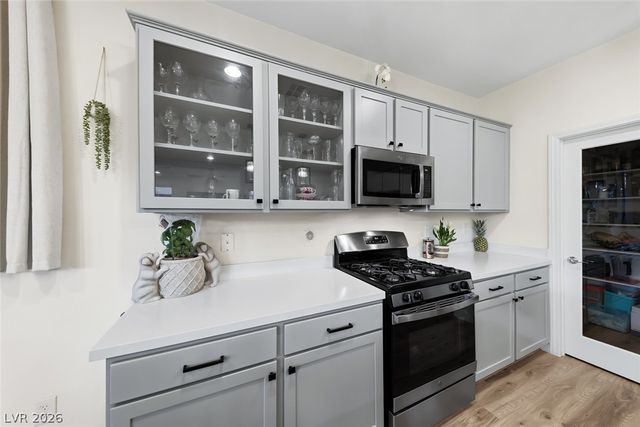 12 Cresta Villa Court, Henderson, NV 89011