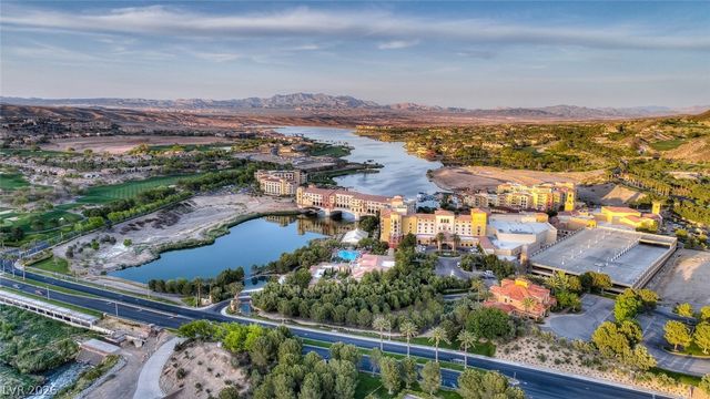 12 Cresta Villa Court, Henderson, NV 89011