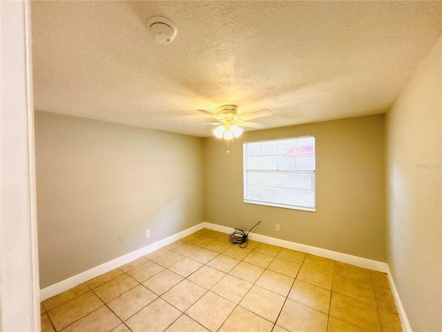 11733 N 12TH STREET E, Tampa, FL 33612