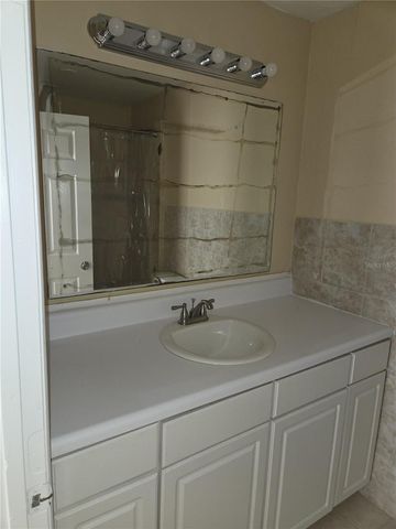 8 SAWFISH COURT, Poinciana, FL 34759