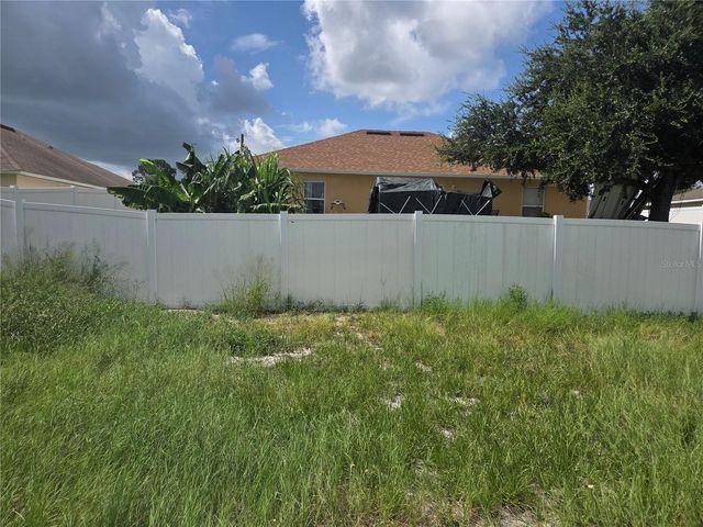 8 SAWFISH COURT, Poinciana, FL 34759