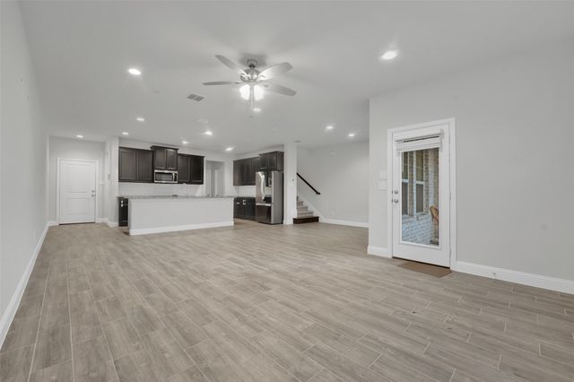 603 Sandiford Court, Mansfield, TX 76063