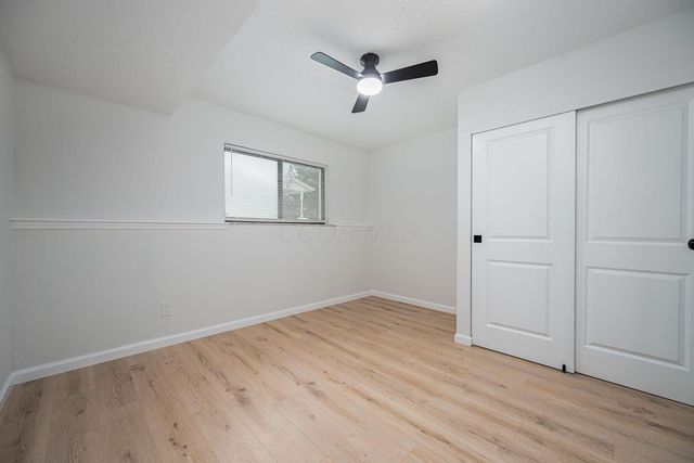 260 Old Coach Place, Canal Winchester, OH 43110