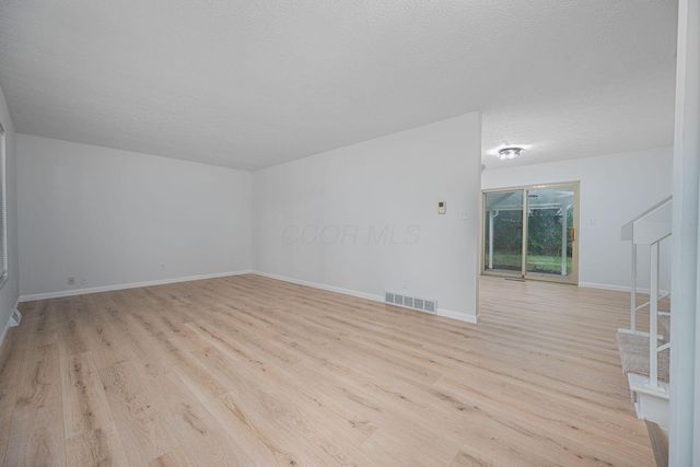 260 Old Coach Place, Canal Winchester, OH 43110
