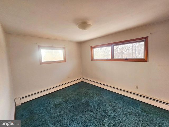 26 EISENHOWER BLVD, Duncannon, PA 17020