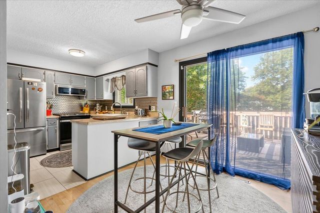 11902 Wisconsin Avenue N, Champlin, MN 55316
