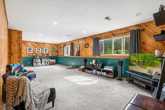 11902 Wisconsin Avenue N, Champlin, MN 55316