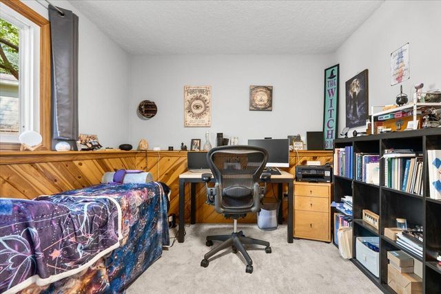 11902 Wisconsin Avenue N, Champlin, MN 55316