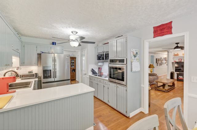 1107 Wilson Ave, Tullahoma, TN 37388