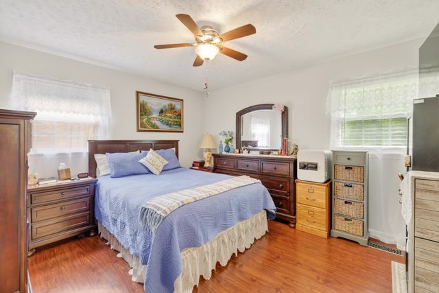 1107 Wilson Ave, Tullahoma, TN 37388