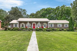 1107 Wilson Ave, Tullahoma, TN 37388