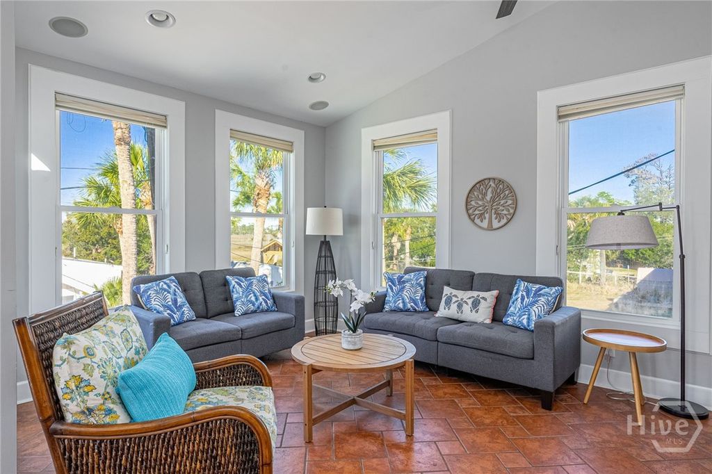 Image 10 of property listing at 1115 Jones Avenue, Tybee Island, GA 31328
