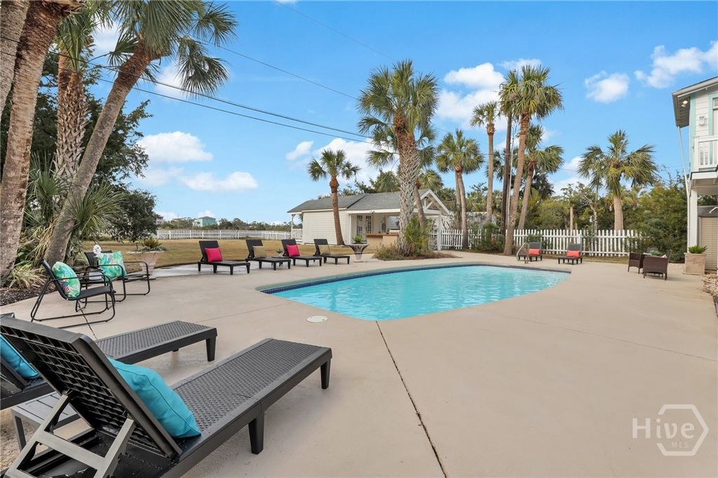 Image 40 of property listing at 1115 Jones Avenue, Tybee Island, GA 31328