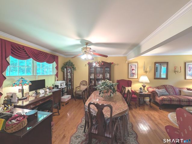 32 Shari Drive, Seymour, CT 06483