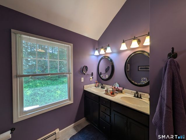 32 Shari Drive, Seymour, CT 06483