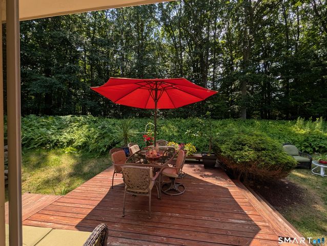 32 Shari Drive, Seymour, CT 06483