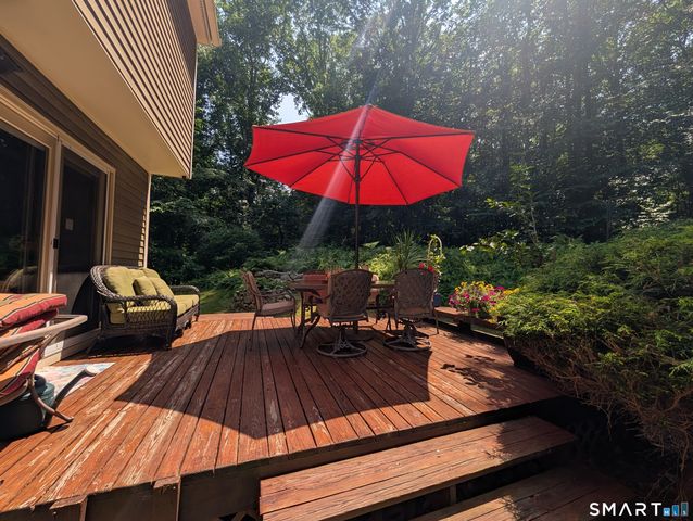 32 Shari Drive, Seymour, CT 06483