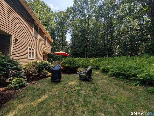 32 Shari Drive, Seymour, CT 06483