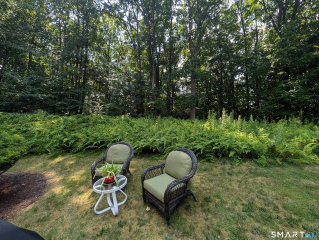 32 Shari Drive, Seymour, CT 06483