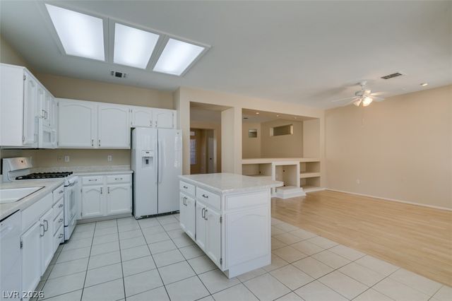 431 VINEWOOD Court, Henderson, NV 89012