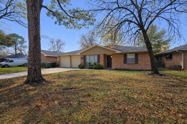 7306 Troulon Drive, Houston, TX 77074