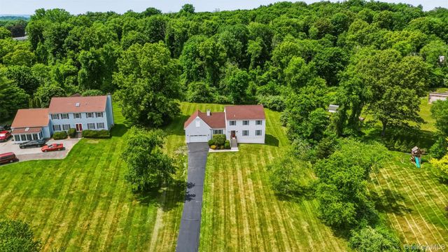 41 Saddle Ridge Drive, Hopewell Junction, NY 12533