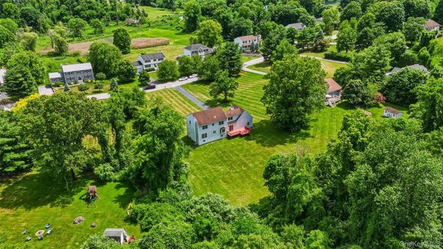 41 Saddle Ridge Drive, Hopewell Junction, NY 12533