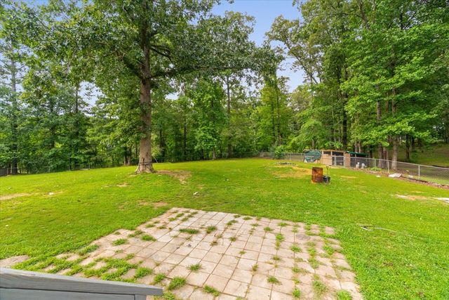 502 NE Richardson Road, Dalton, GA 30721
