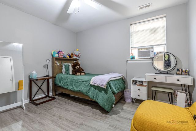 5122 W 30th Place, Cicero, IL 60804